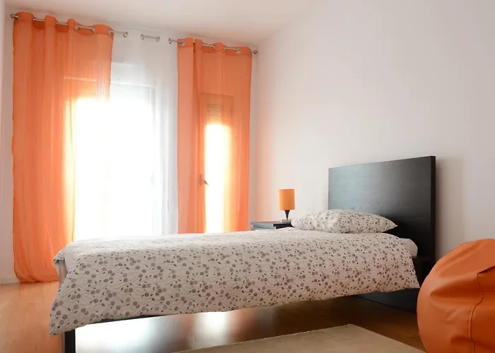 Entrecampos 6 Apartment *