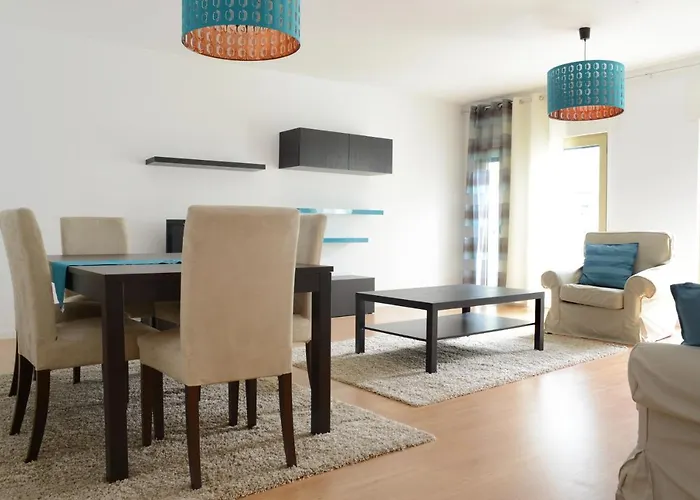 Apartment Entrecampos 6 *